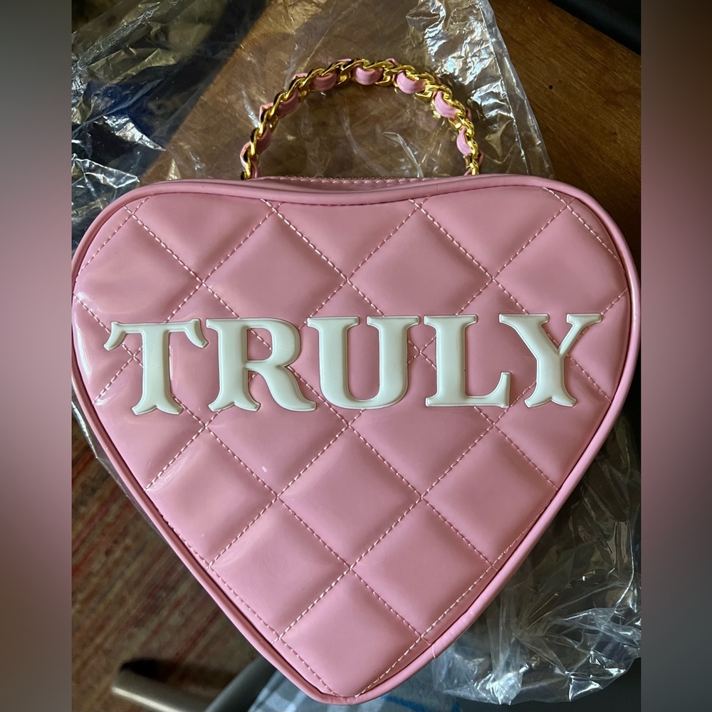 Truly heart shaped purse